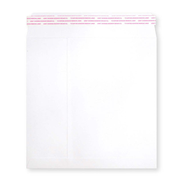 White Luxury Peel & Seal Envelope (164 x 164mm)